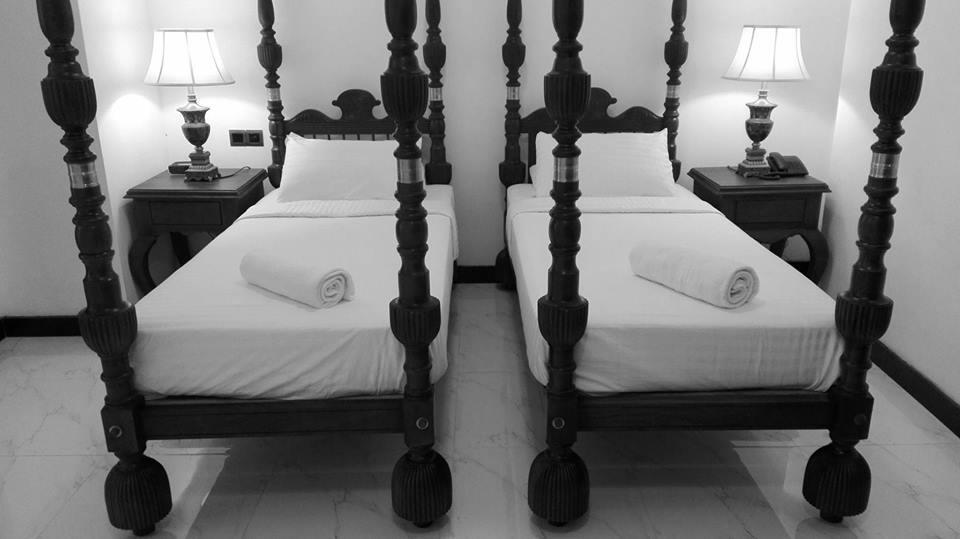 Richmond House Colombo Hotel นูจีโกดา ภายนอก รูปภาพ